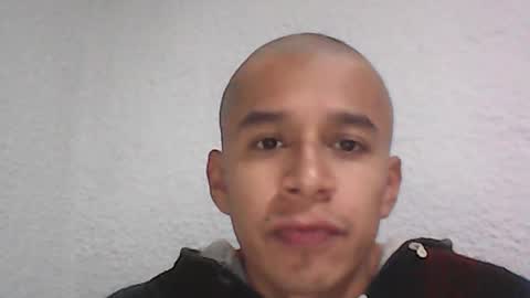 Snapshot of fabiar11 chatting on June 18, 3:29 am R online show from June 18, 3:29 am