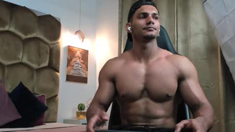 FABIO online show from November 28, 8:22 pm