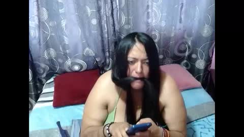 Snapshot of fabritziapiel chatting on May 13, 5:32 pm fabritziapiel online show from May 13, 5:32 pm