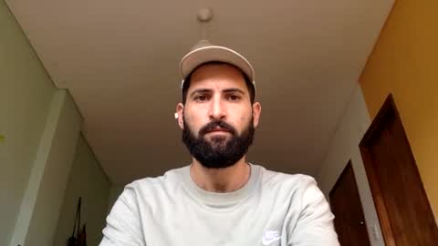 Snapshot of fabrizzio02 chatting on June 3, 2:33 pm Fabrizzio online show from June 3, 2:33 pm