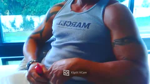 fabxxxl online show from February 16, 8:32 am