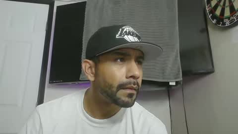 Mark online show from November 9, 7:06 am