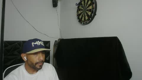Snapshot of faded805 chatting on June 22, 7:38 am Mark online show from June 22, 7:38 am