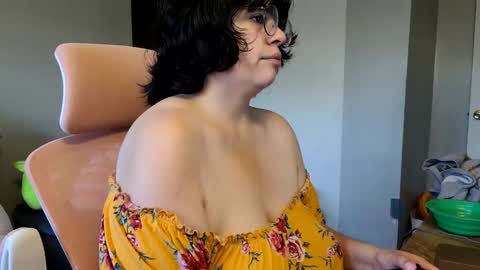 Faekitten97 online show from December 8, 12:52 pm