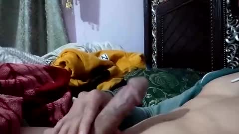 Snapshot of fahad783297 chatting on December 8, 2:52 pm fahad783297 online show from December 8, 2:52 pm