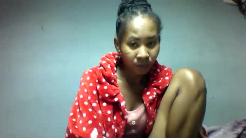 faiqua95 online show from May 2, 4:23 pm