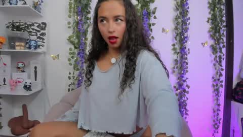 Snapshot of fairy_3 chatting on May 13, 3:26 am Mar online show from May 13, 3:26 am