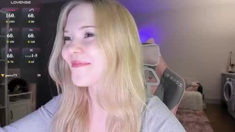 fairy_casey online show from April 28, 10:04 pm