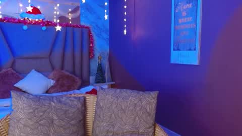 FAIRY online show from December 14, 8:57 pm