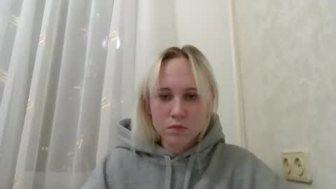 Snapshot of fairyfeller_ chatting on October 5, 4:38 pm fairyfeller_ online show from October 5, 4:38 pm