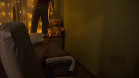 Snapshot of fairyilona chatting on January 29, 7:25 am Ilona online show from January 29, 7:25 am