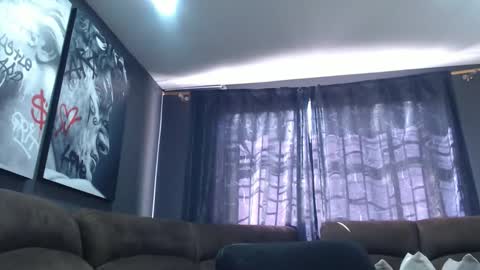 fairylatin online show from January 18, 2:43 pm