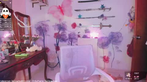 Snapshot of fairywhore chatting on February 18, 3:53 am Jackie Cosplayer online show from February 18, 3:53 am