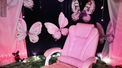 Snapshot of fairywhore chatting on November 25, 3:06 am Jackie Cosplayer online show from November 25, 3:06 am