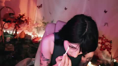 Snapshot of fairywhore chatting on June 25, 2:22 am Jackie Cosplayer online show from June 25, 2:22 am