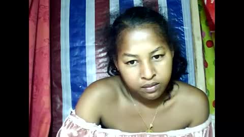 faissane9794 online show from February 22, 9:13 pm