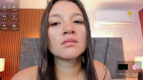 Snapshot of falaksweet_ chatting on May 9, 12:10 pm Leila.... online show from May 9, 12:10 pm