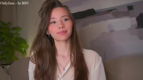 Snapshot of falinecrosthwaite chatting on May 7, 7:08 pm Kaori online show from May 7, 7:08 pm