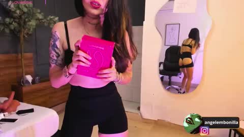 Megan    630  1330 -5 online show from January 6, 2:43 pm