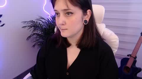 Snapshot of fallenag__ chatting on November 23, 2:00 am OF fallenag 1 online show from November 23, 2:00 am