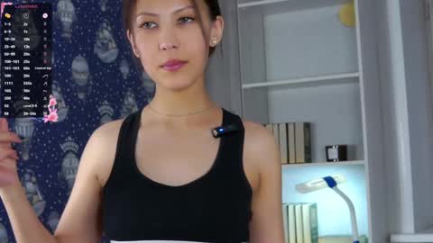 Snapshot of fallingflower chatting on March 1, 4:22 pm Kim online show from March 1, 4:22 pm