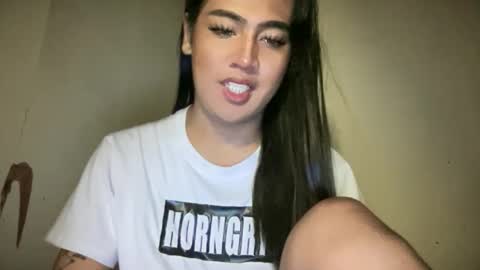 callmecindy online show from November 10, 8:19 pm