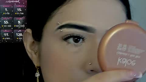 Snapshot of faloonroussel chatting on May 6, 6:24 pm Faloon online show from May 6, 6:24 pm