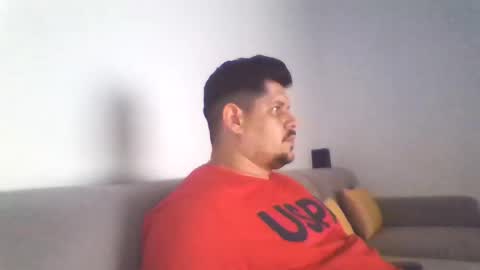 Snapshot of famousboy1 chatting on June 4, 6:58 pm YoungChris online show from June 4, 6:58 pm