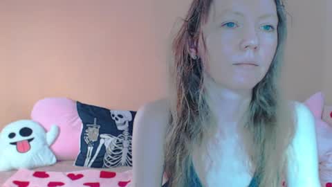 Snapshot of fanatka chatting on March 22, 5:00 am BUNNYGal online show from March 22, 5:00 am
