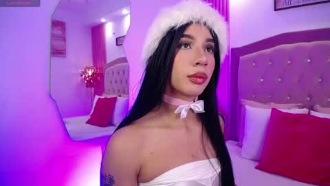 Snapshot of fancy_vixen chatting on May 4, 4:52 am FANCY online show from May 4, 4:52 am