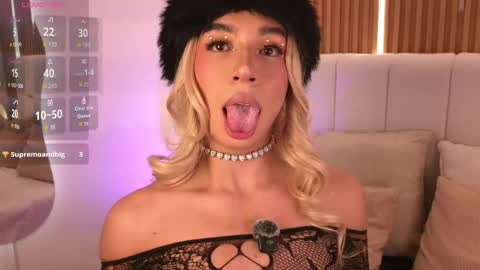 Snapshot of fancy_vixen chatting on May 21, 5:03 am FANCY online show from May 21, 5:03 am