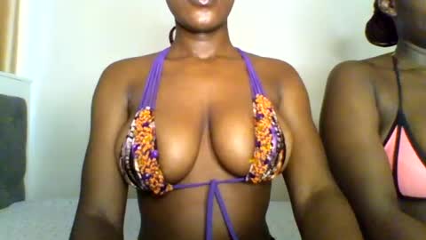 Snapshot of fancyfingers_ chatting on July 11, 6:16 am fancyfingers1 online show from July 11, 6:16 am