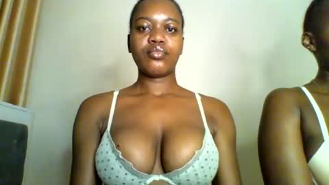 Snapshot of fancyfingers_ chatting on July 15, 3:01 am fancyfingers1 online show from July 15, 3:01 am