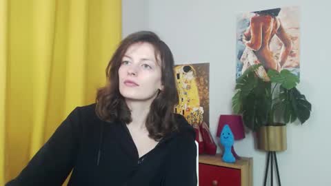 Nadine online show from October 15, 5:07 am