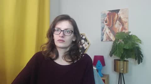 Nadine online show from December 22, 5:48 am