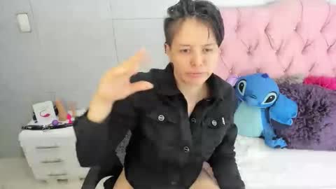 FANNY online show from December 16, 1:32 am