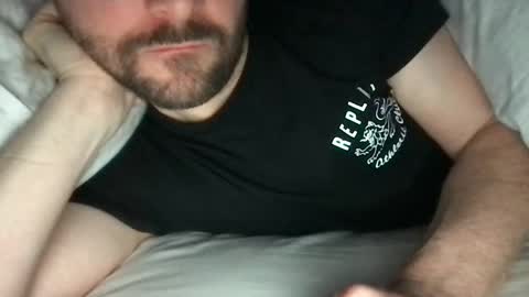 Snapshot of fantacyland chatting on January 22, 8:29 am Alex online show from January 22, 8:29 am