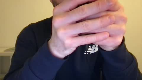 Snapshot of fantacyland chatting on February 5, 5:20 pm Alex online show from February 5, 5:20 pm