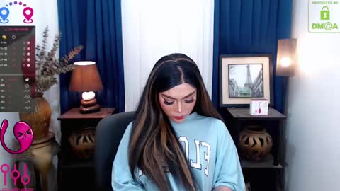 Snapshot of fantacyoflove chatting on December 6, 2:13 am YASI online show from December 6, 2:13 am