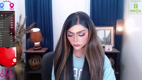 Snapshot of fantacyoflove chatting on December 12, 4:15 am YASI online show from December 12, 4:15 am