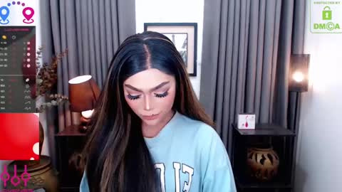 Snapshot of fantacyoflove chatting on January 3, 11:01 pm YASI online show from January 3, 11:01 pm