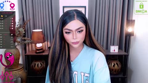 Snapshot of fantacyoflove chatting on January 30, 2:27 am YASI online show from January 30, 2:27 am