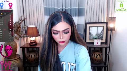 Snapshot of fantacyoflove chatting on February 19, 11:04 pm YASI online show from February 19, 11:04 pm