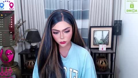 Snapshot of fantacyoflove chatting on February 22, 12:49 am YASI online show from February 22, 12:49 am