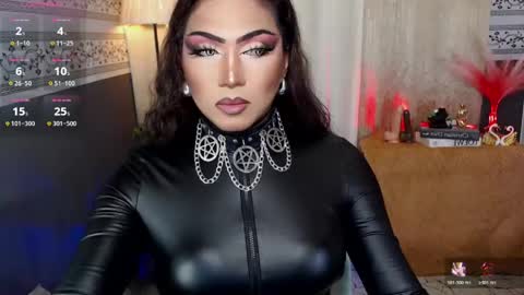 Snapshot of fantasticock4ux chatting on May 29, 5:49 am YOUR DOMINA KRISTINE online show from May 29, 5:49 am