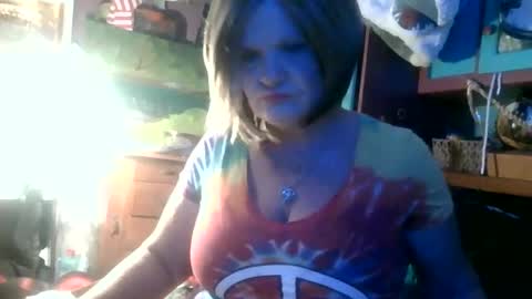 Snapshot of fantasymaid49 chatting on January 17, 5:11 am fantasymaid49 online show from January 17, 5:11 am