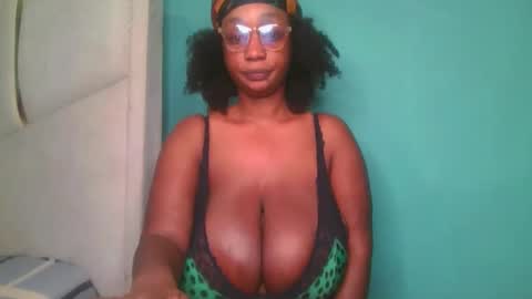 Fantasy melons online show from November 3, 11:11 am