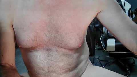 fantasyresort online show from January 9, 4:30 am