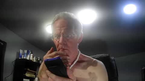 fantasyresort online show from May 18, 3:02 am