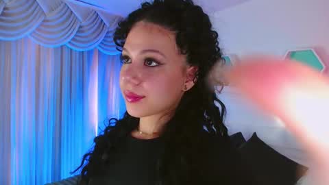 Farah online show from March 4, 12:11 pm